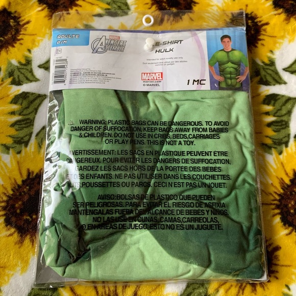 New in Package-Hulk T-Shirt for adults. - Picture 4 of 4